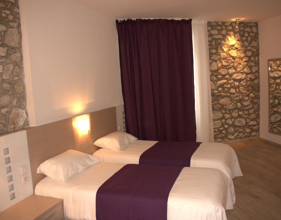 Hotel Terranostra Tarascon-sur-Ariège Δωμάτιο φωτογραφία